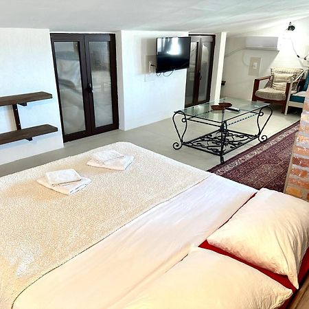 Apartments Simovic Tivat Exterior photo