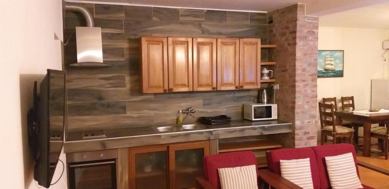 Apartments Simovic Tivat Exterior photo